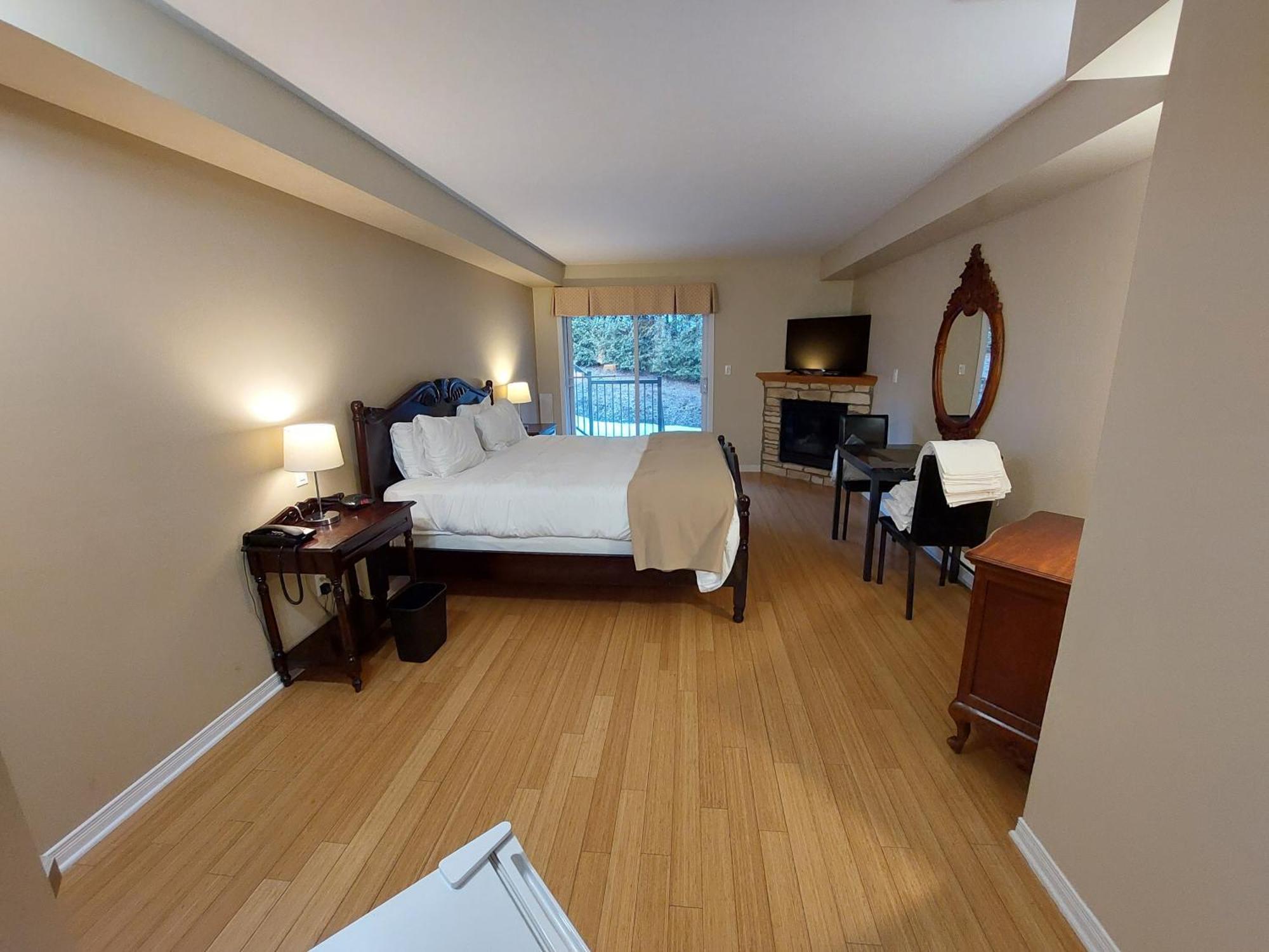 Studio-Hotel Villegiature Saint-Sauveur Piedmont Экстерьер фото